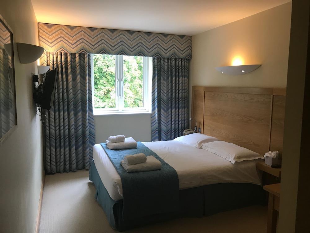 Manor 3*